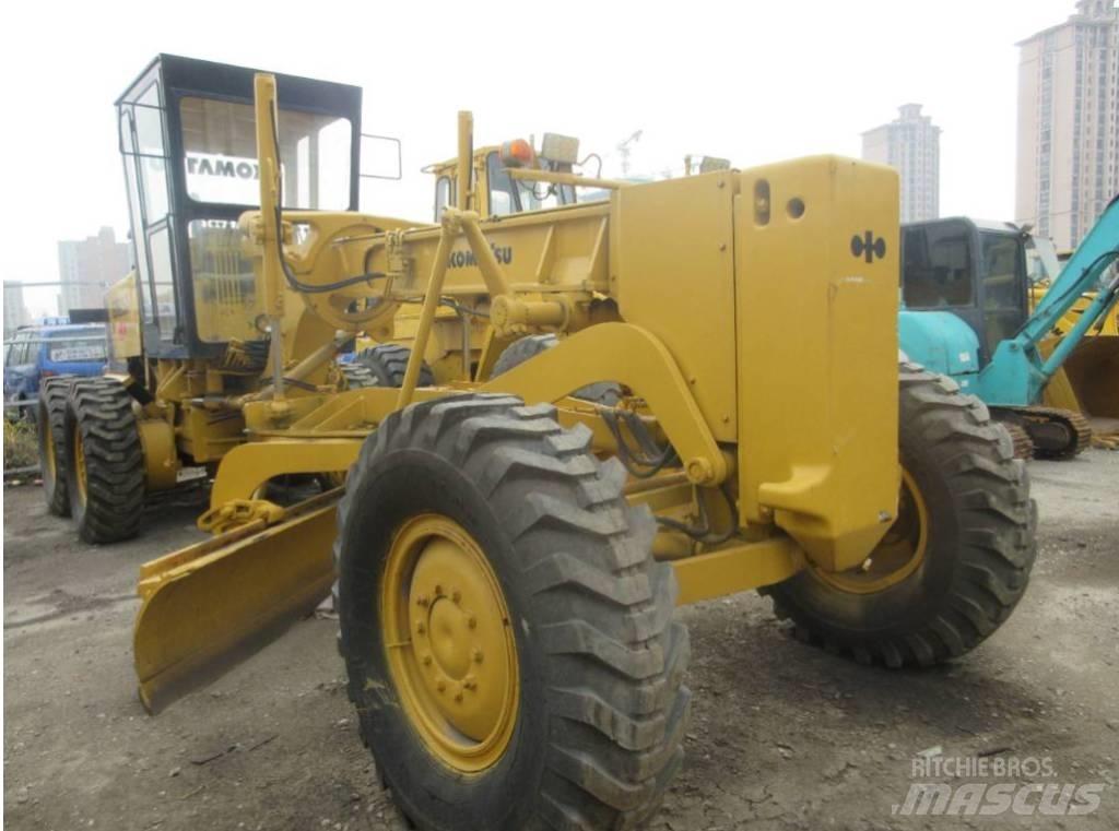 Komatsu GD 623 Veihøvler