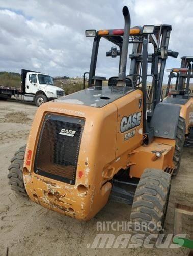 CASE 586H Terrenggående gaffeltruck
