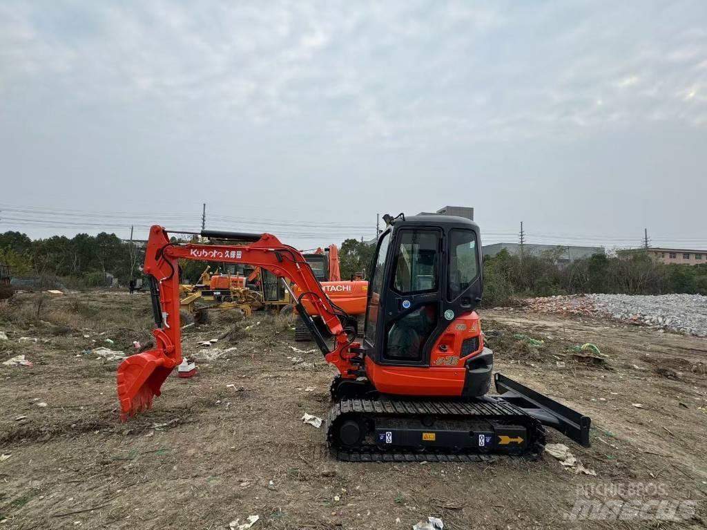 Kubota U 35 Minigravere <7t