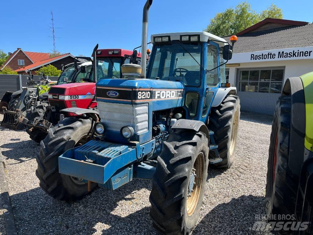 Ford 8210 Force III Traktorer