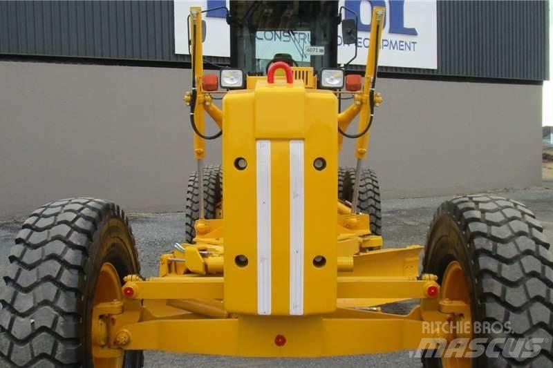 Hidromek MG330 Veihøvler