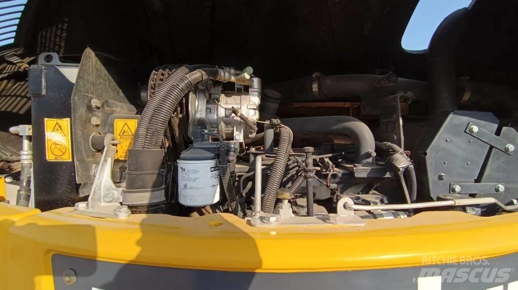 Komatsu PC 78 US Beltegraver