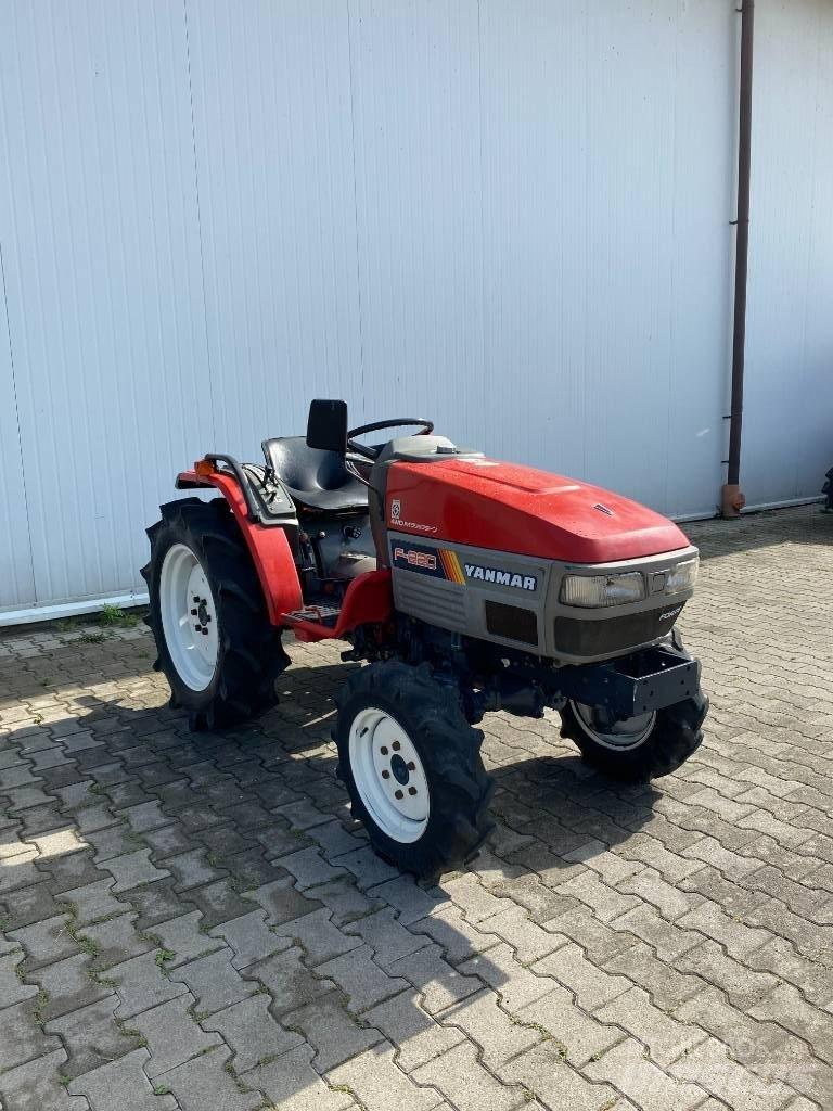 Yanmar F220 Kompakttraktorer