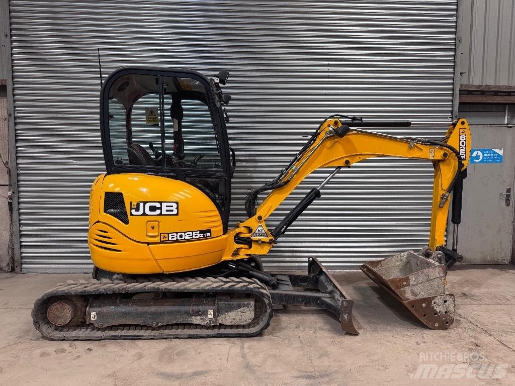 JCB 8025 ZTS Minigravere <7t