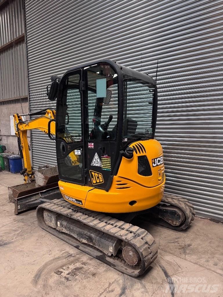 JCB 8025 ZTS Minigravere <7t