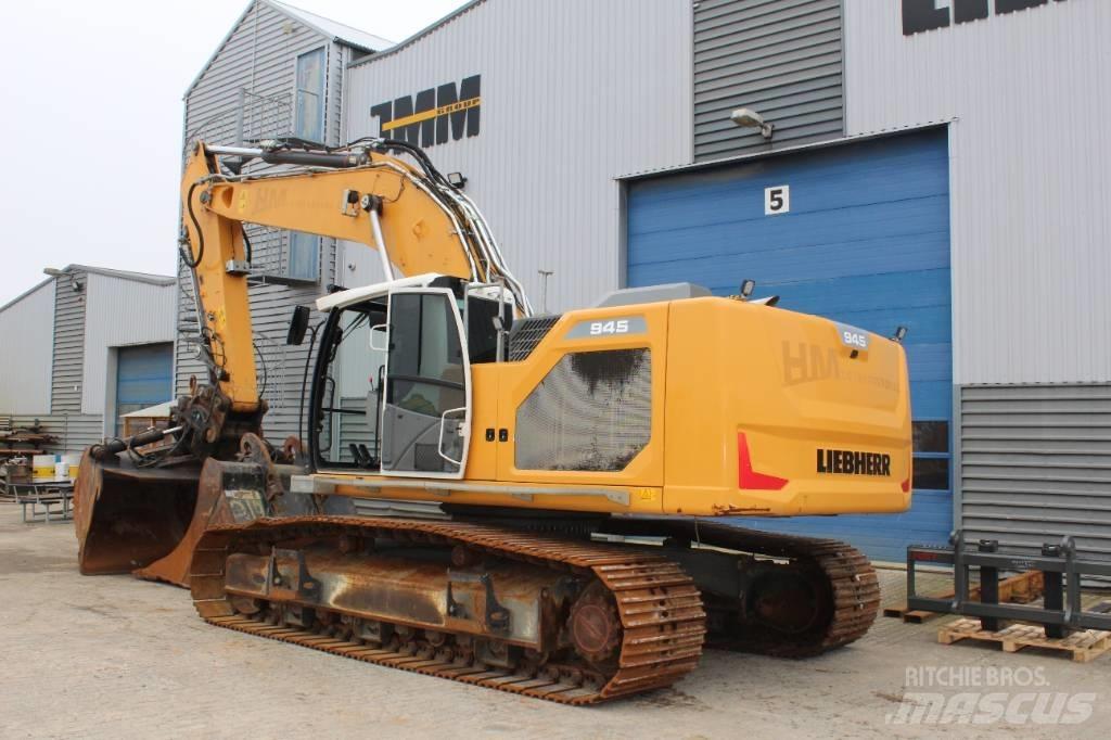 Liebherr R945 Beltegraver