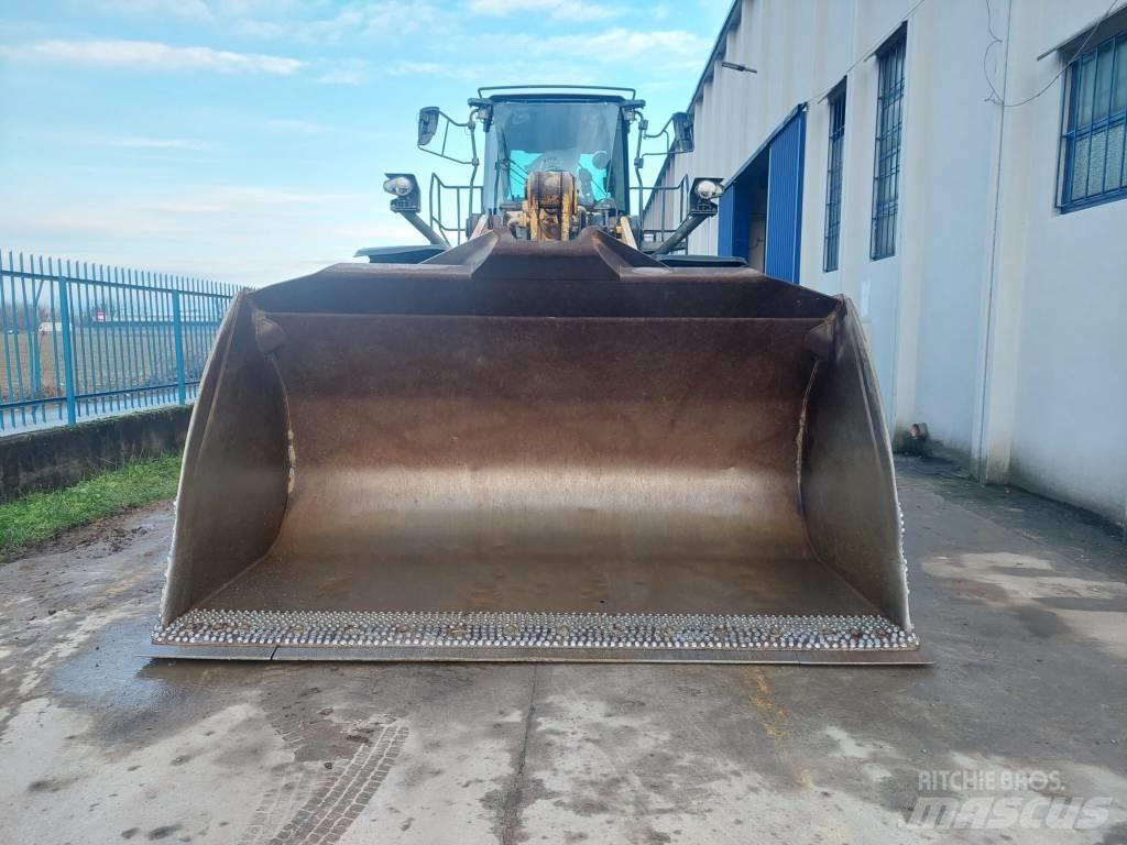 Komatsu WA475 Hjullastere