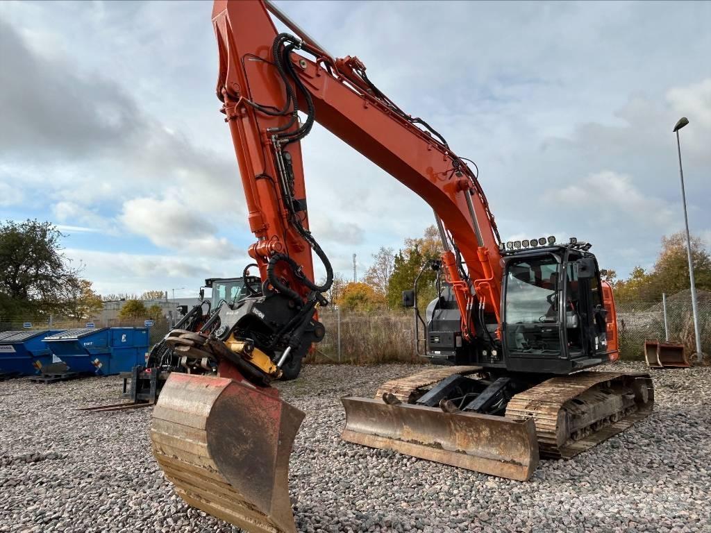 Hitachi ZX225USBL-6 Beltegraver