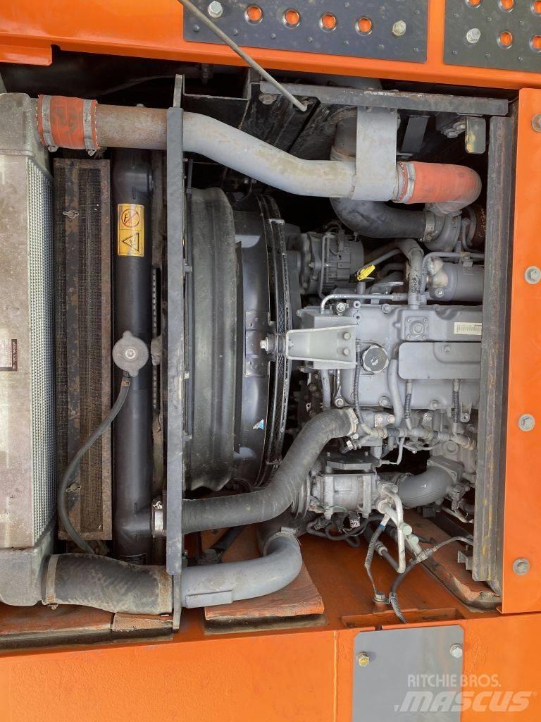 Hitachi ZX 140 W-3 Hjulgravere