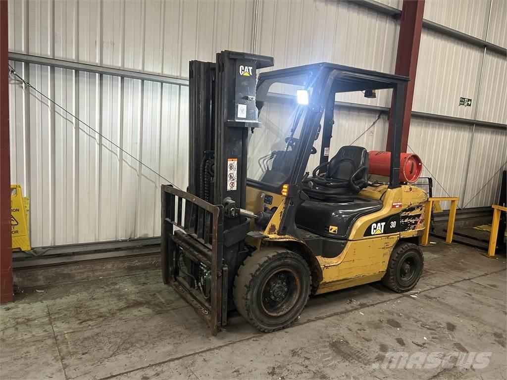CAT GP30NT Propan trucker