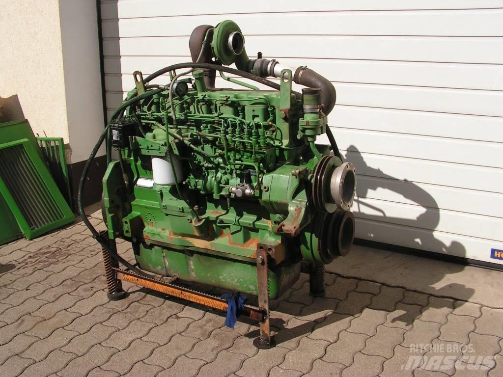 John Deere 2264 Motorer