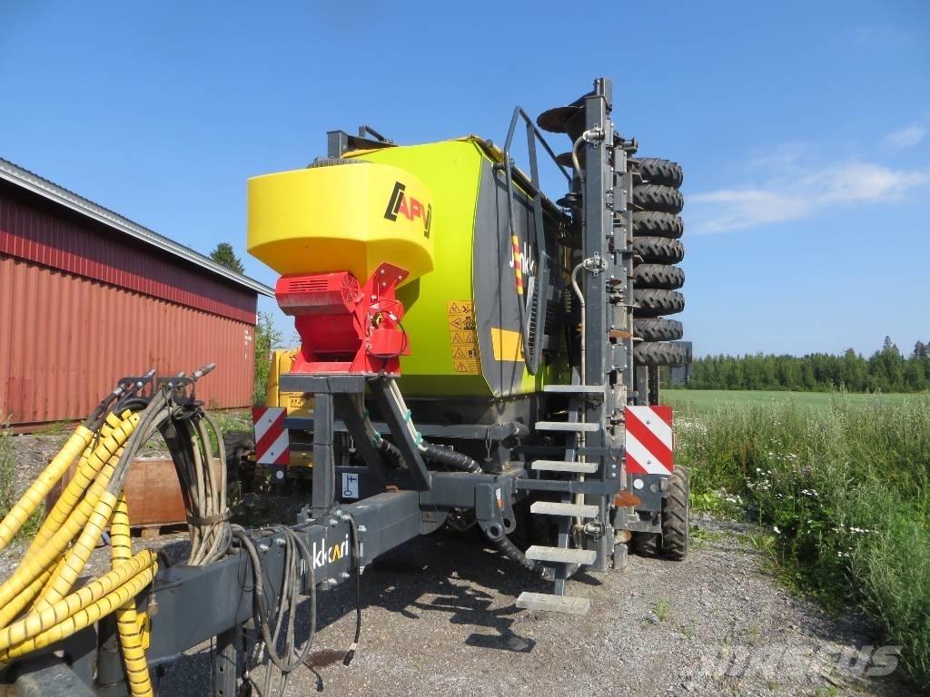Junkkari W700 Kombinerte såmaskiner
