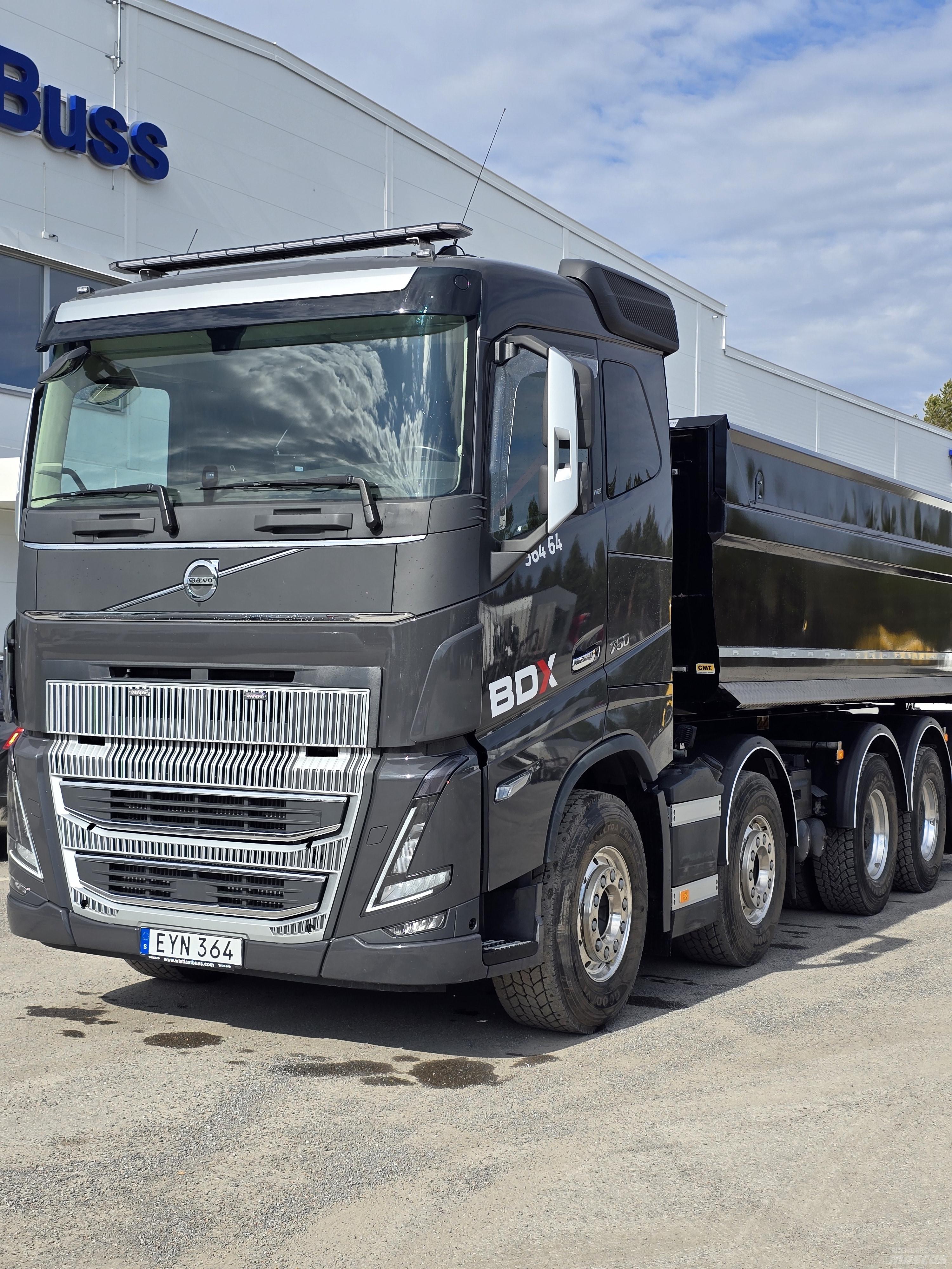 Volvo FH16 750 Tippbil