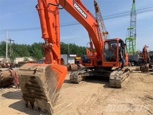 Doosan DX 300 LC Beltegraver