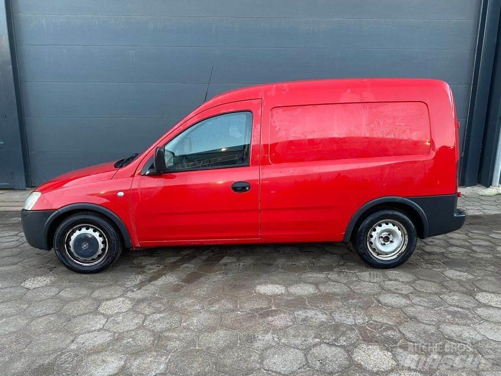 Opel Combo CDTI Lette lastebiler