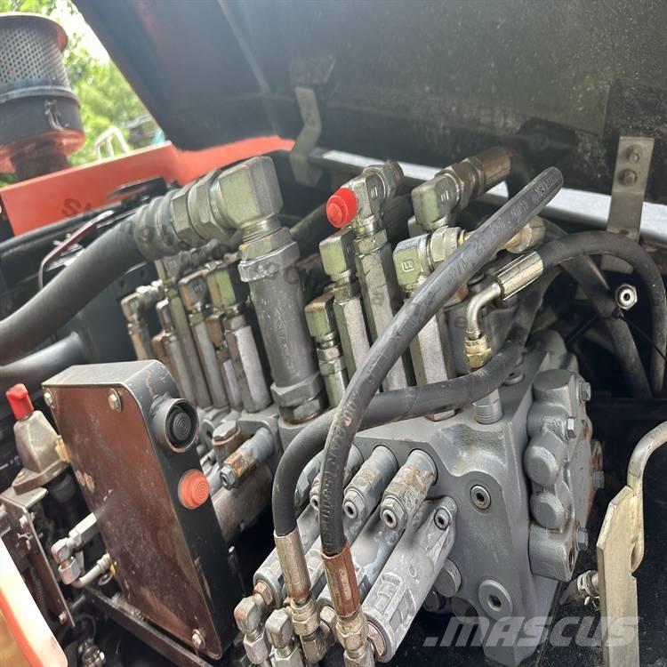 Kubota 183-3 Beltegraver