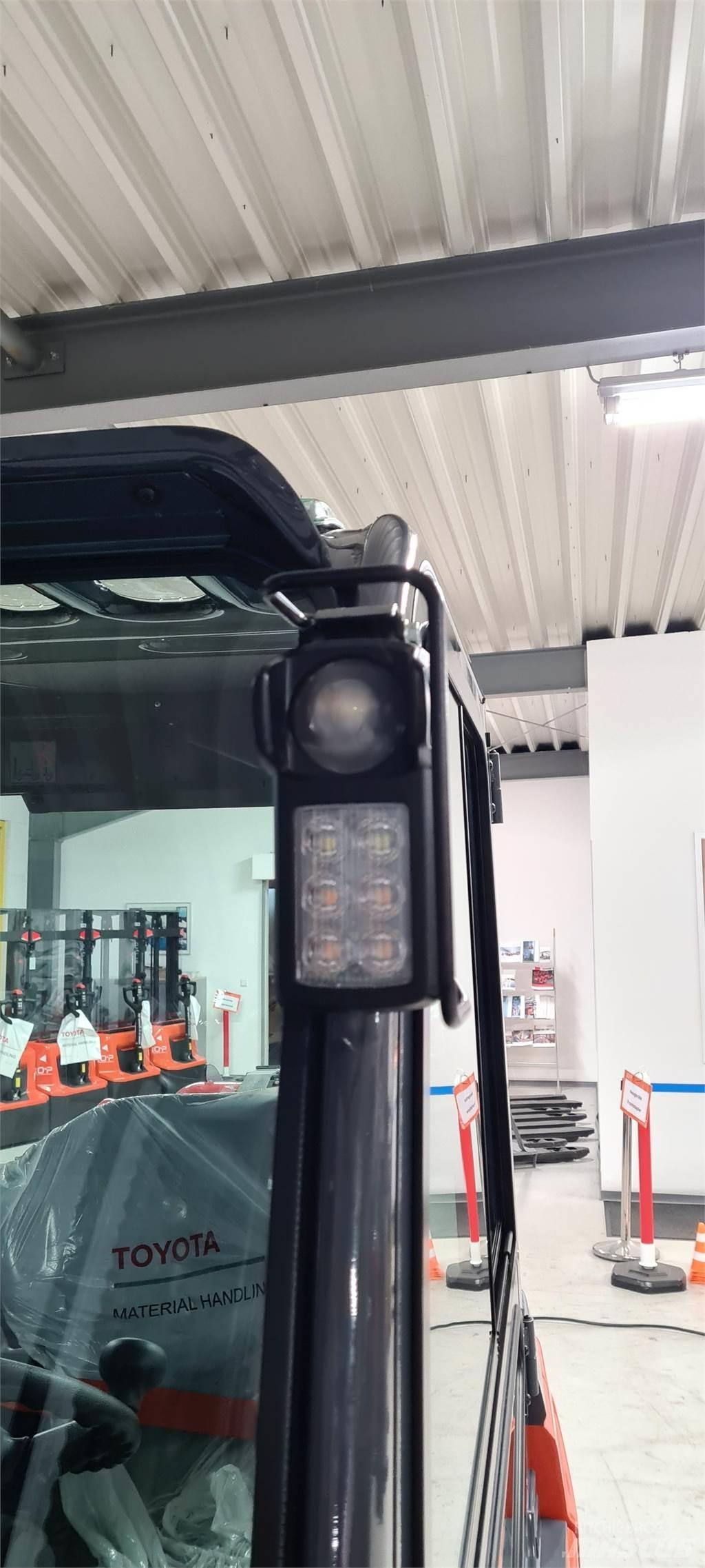 Toyota 02-8FGF30 Propan trucker