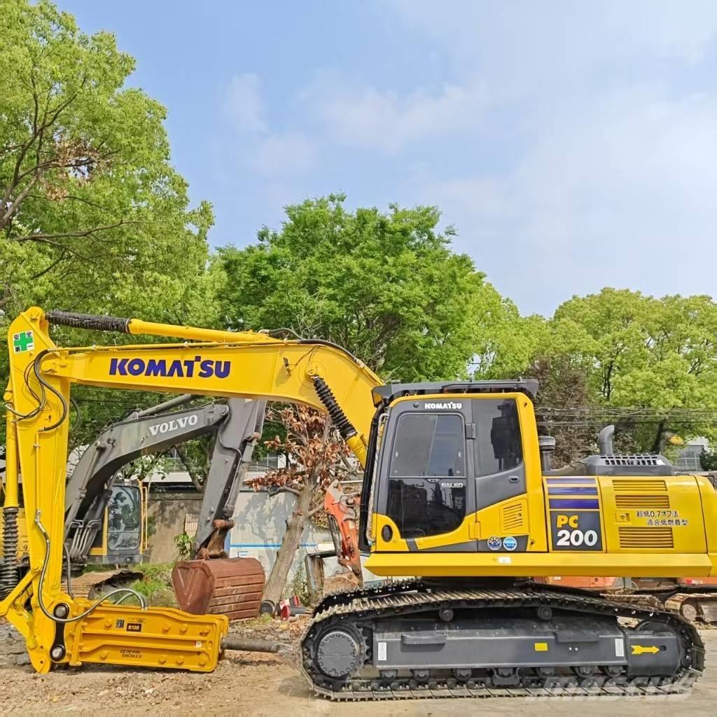 Komatsu PC 200 Beltegraver