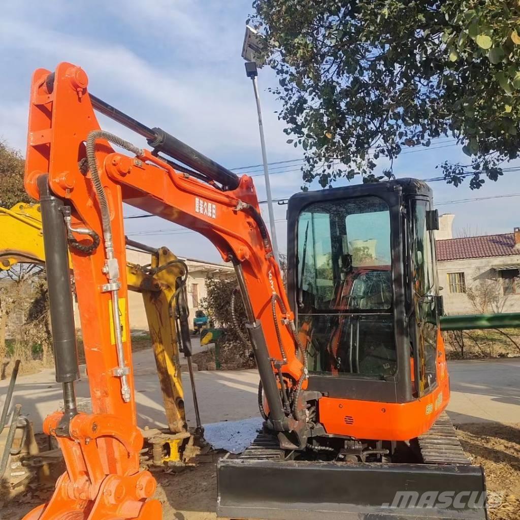 Kubota U 30 Minigravere <7t