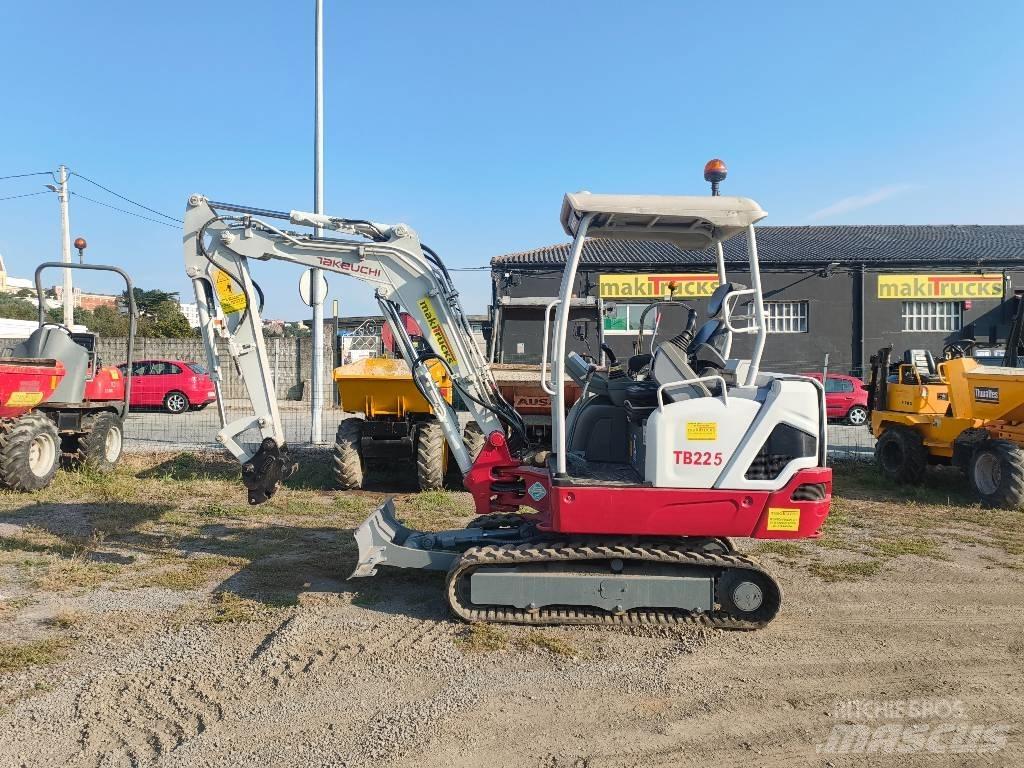 Takeuchi TB 225 Minigravere <7t