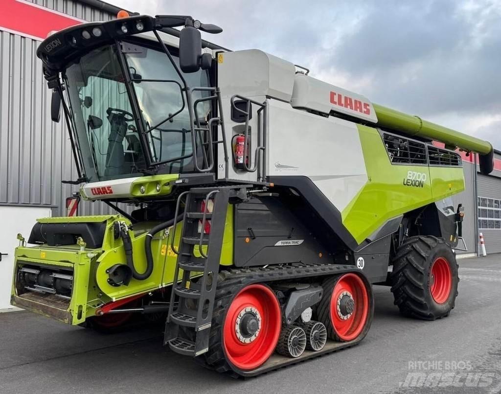 CLAAS 8700TT Skurtreskere