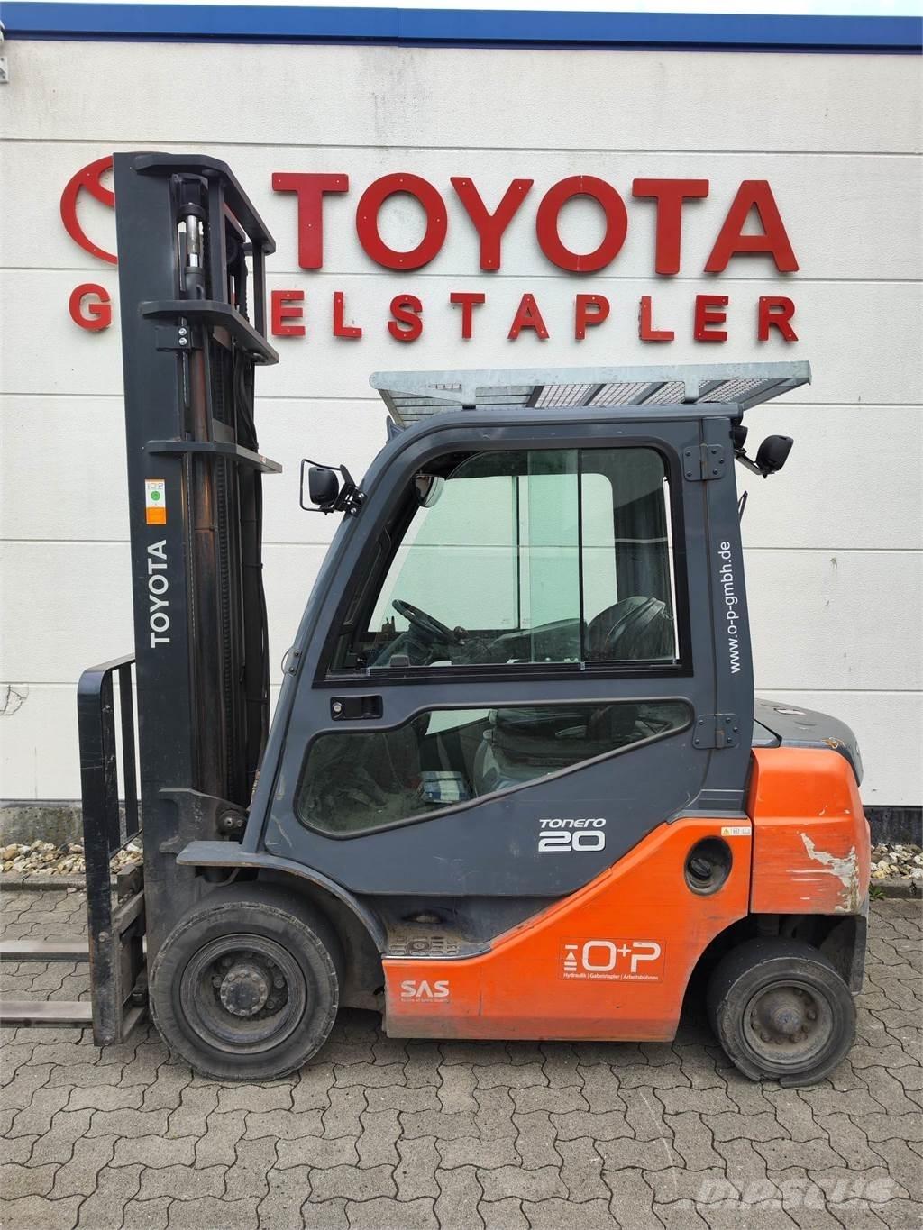 Toyota 02-8FDF20 Diesel Trucker