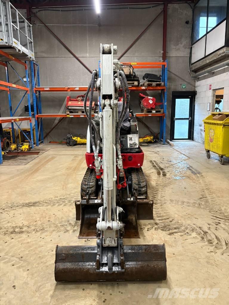 Takeuchi TB 225 Minigravere <7t