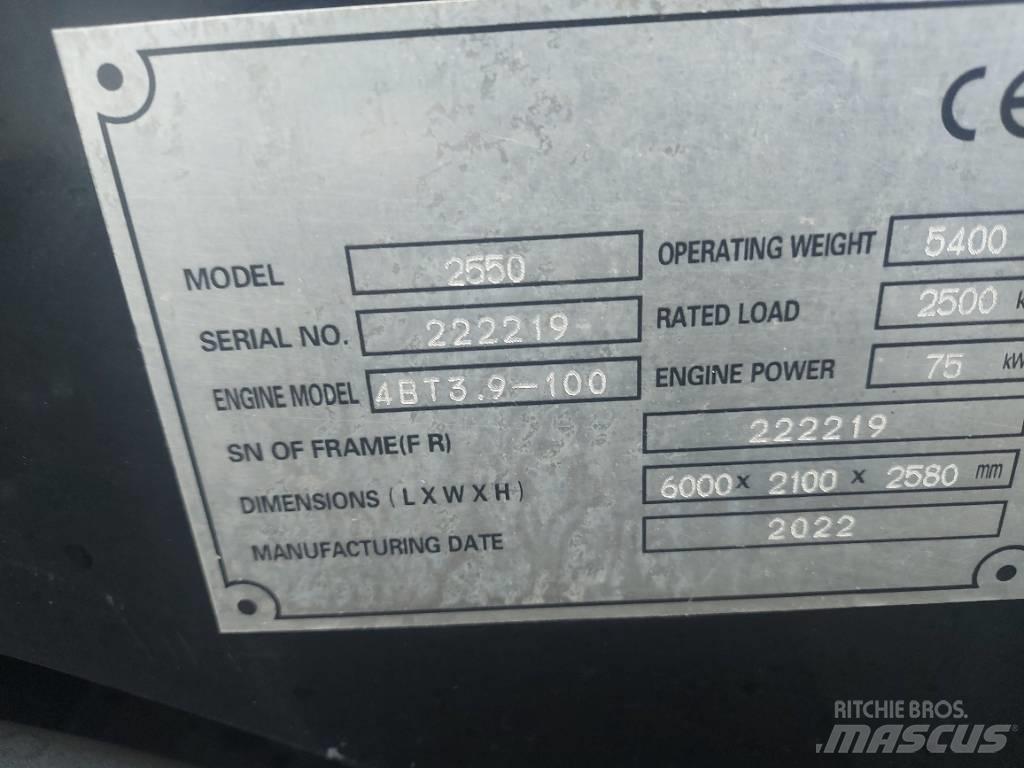  D-Machine  2550 Hjullastere
