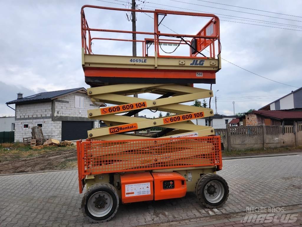 JLG E 4069 LE Sakselifter