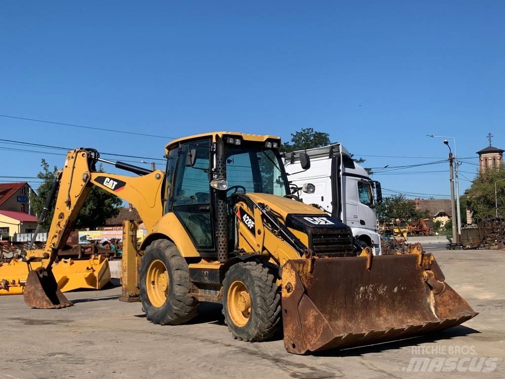 CAT 428 F Traktorgravere