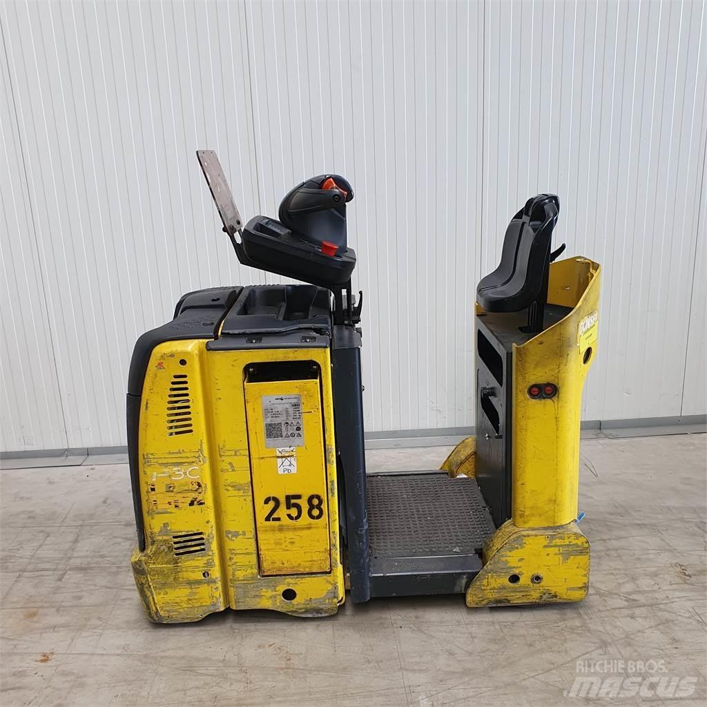 Linde P30C Tauetraktor