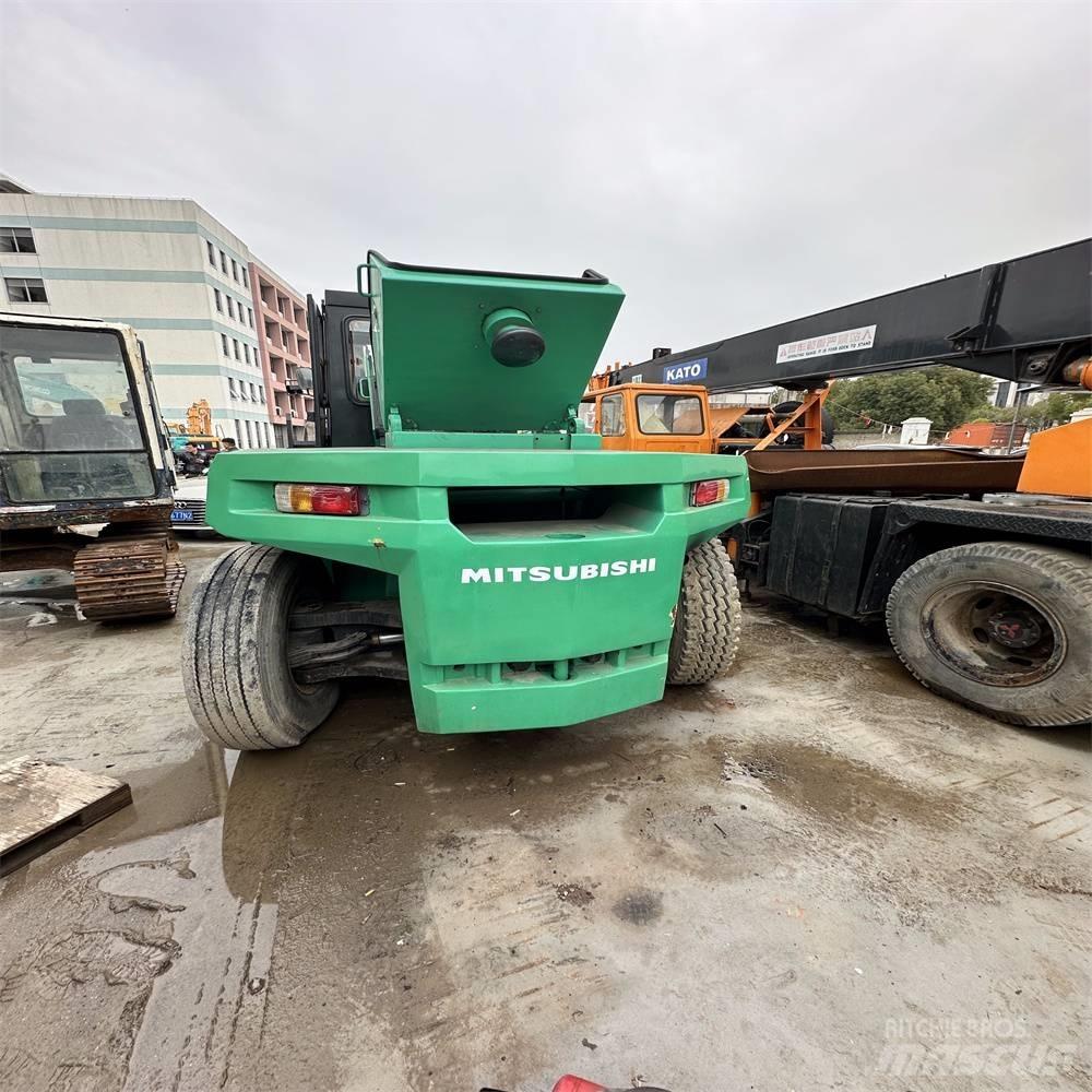 Mitsubishi FD160 Diesel Trucker