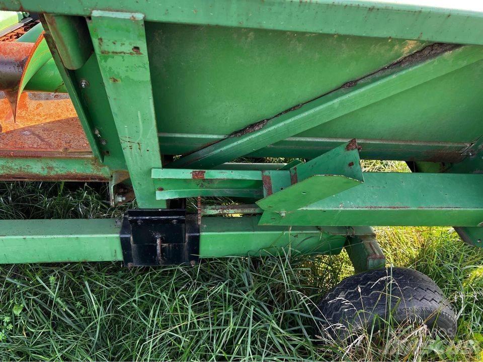 John Deere 643 Skjærebord til skurtresker
