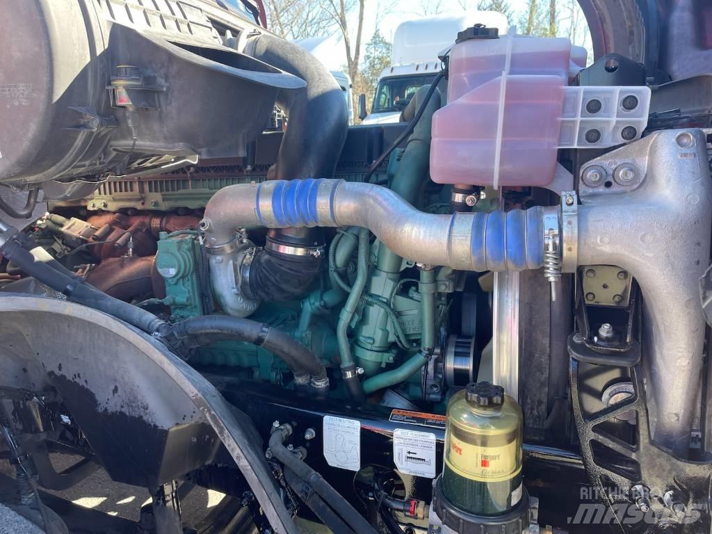 Volvo VNL64T300 Trekkvogner
