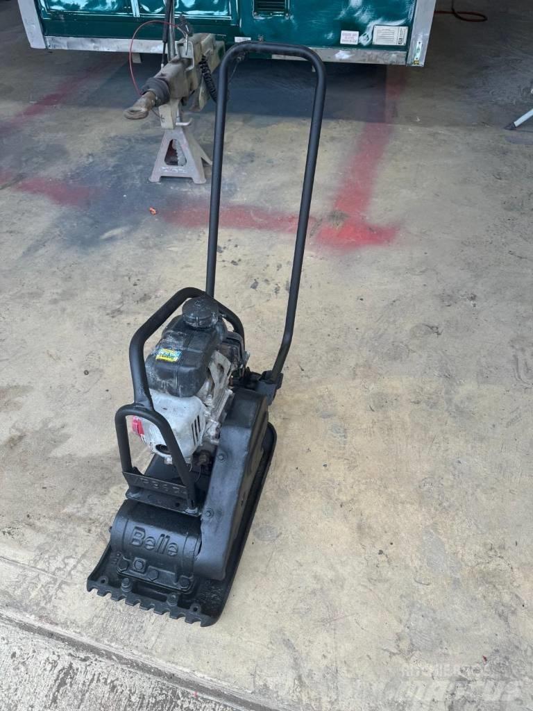 Belle LC3251 Vibroplater