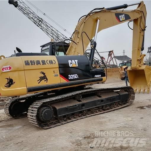 CAT 325DL Beltegraver