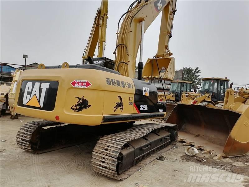 CAT 325DL Beltegraver