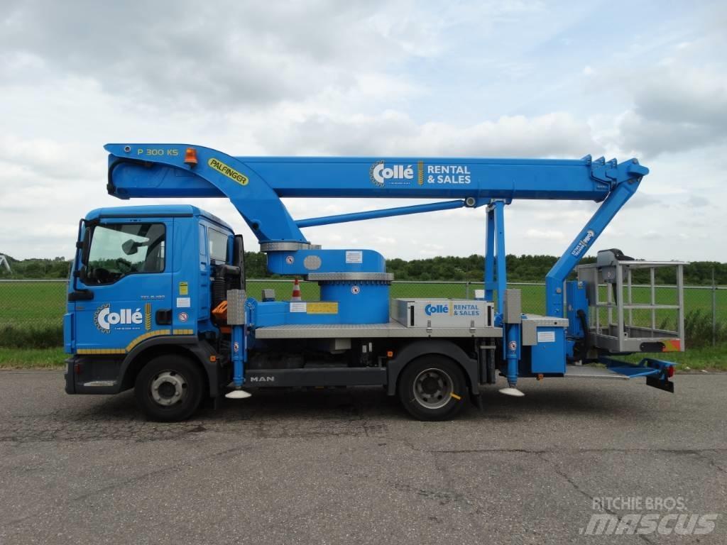 Palfinger P 300 KS Bilmontert lift