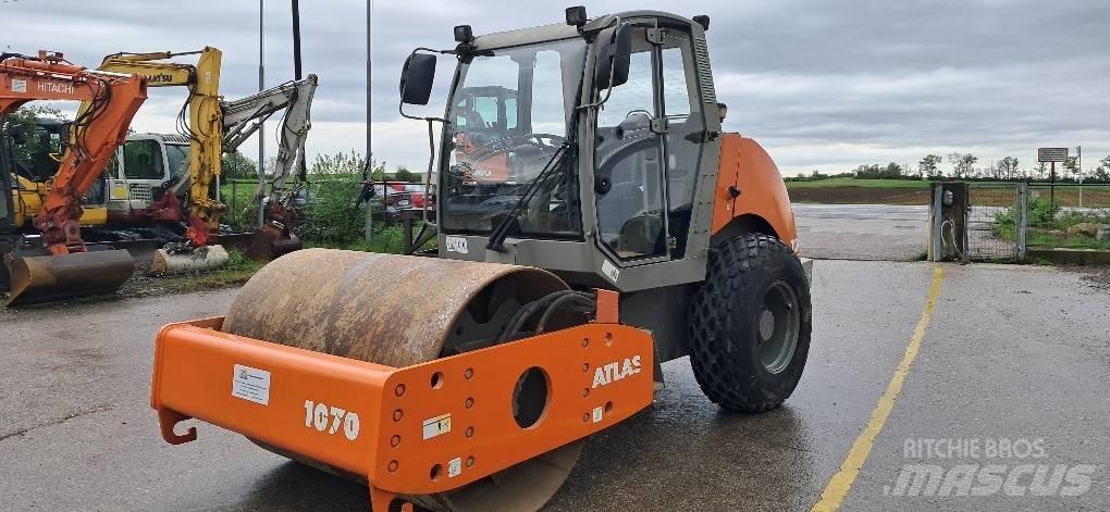 Atlas 1070 Hjullaster til komprimering