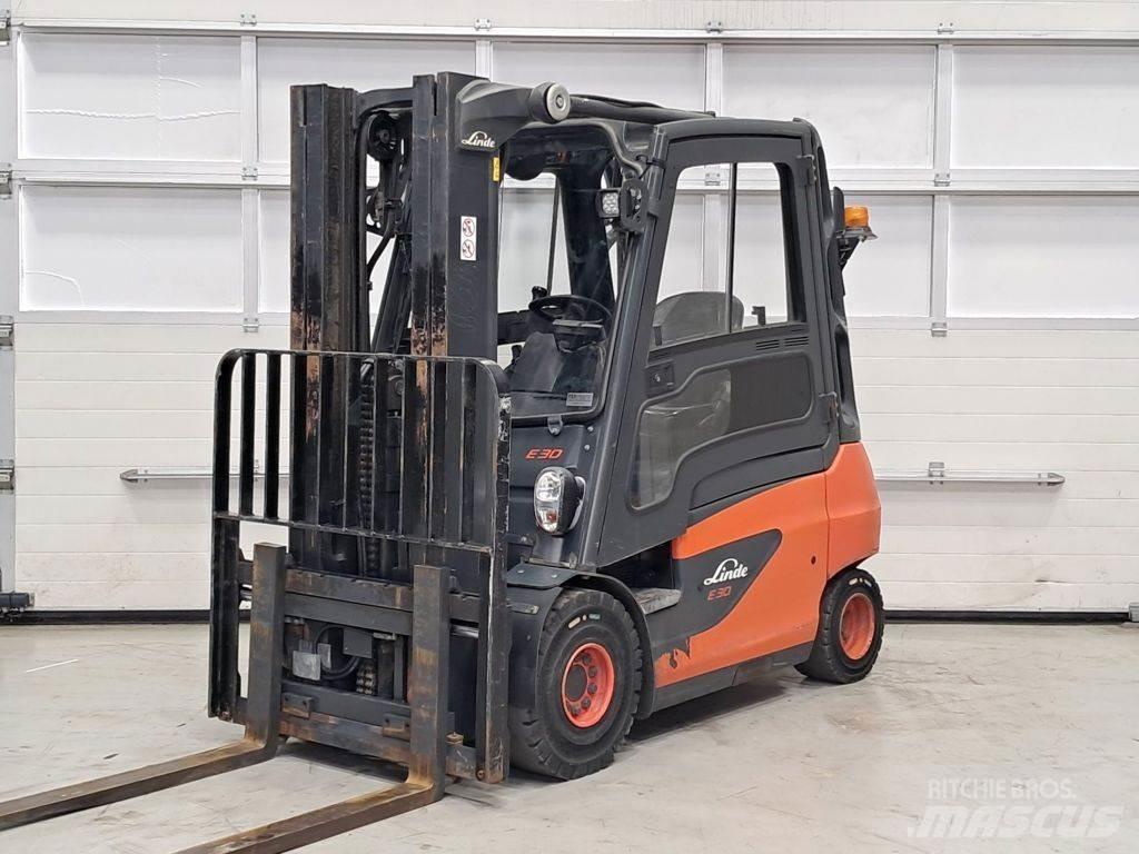 Linde E30-01 Elektriske trucker