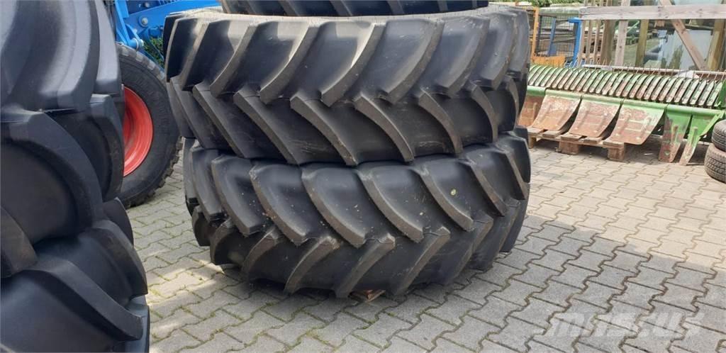 Mitas 540/65R38 Dekk, hjul og felger