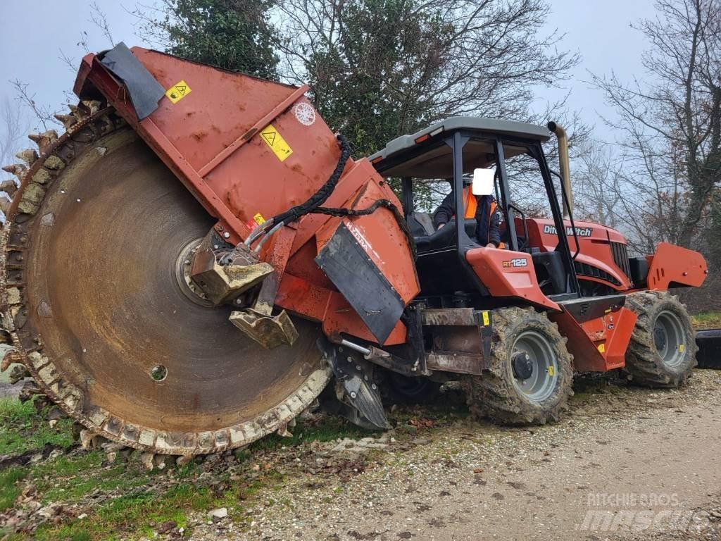 Ditch Witch RT125 Kjedegravere