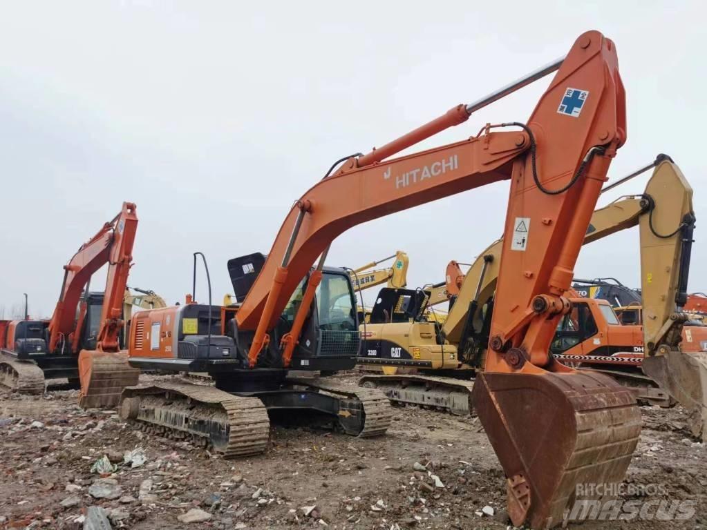 Hitachi ZX 250 Beltegraver