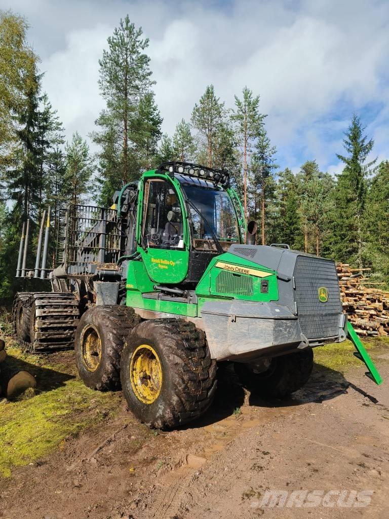 John Deere 1010G Lassbærere