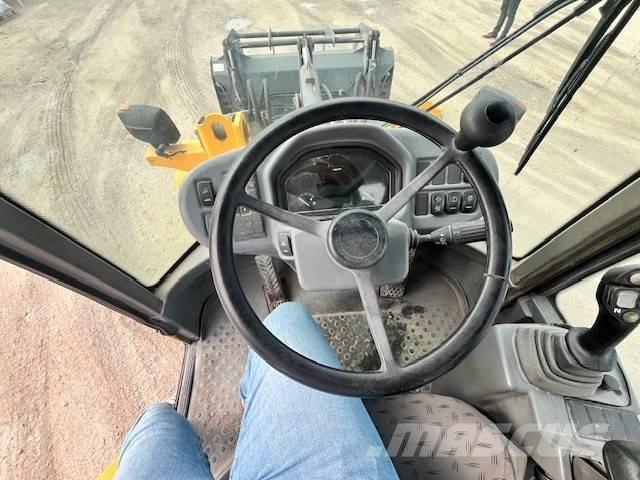 Volvo L 30 G Hjullastere