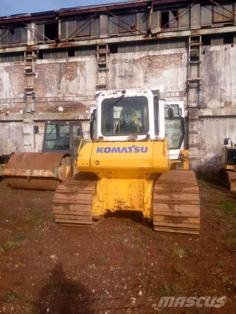 Komatsu D 61 PX-15 Dozere Beltegående