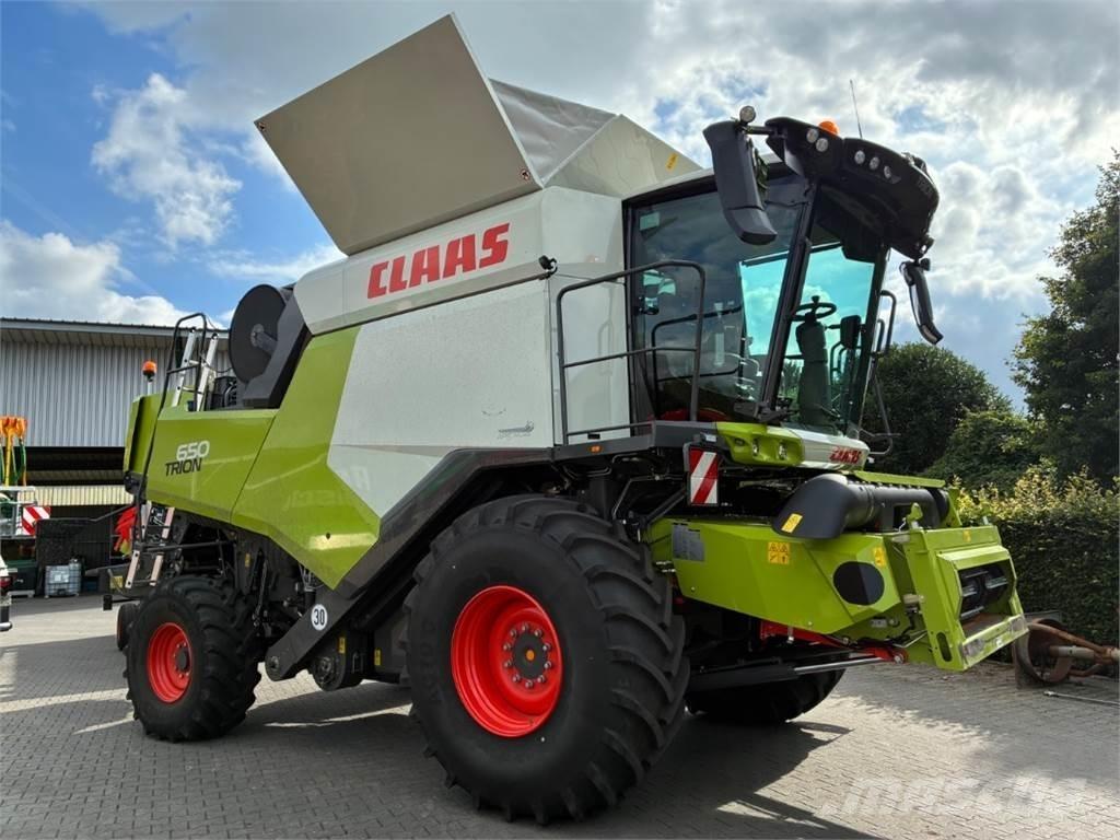 CLAAS Trion 650 Skurtreskere