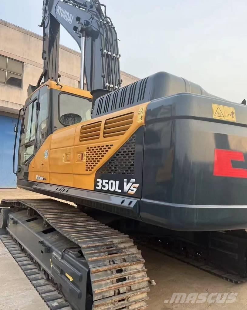 Hyundai 305LC Beltegraver