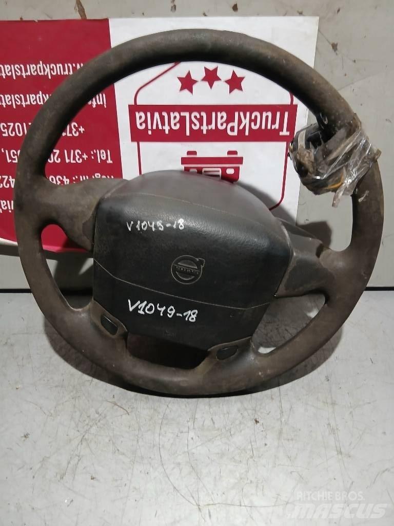Volvo FH 13    20360936 Førerhus og Interiør