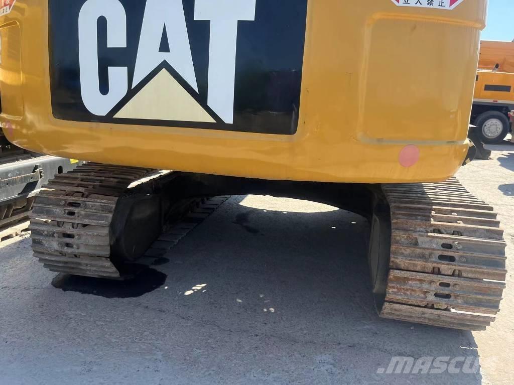 CAT 323 D L Beltegraver